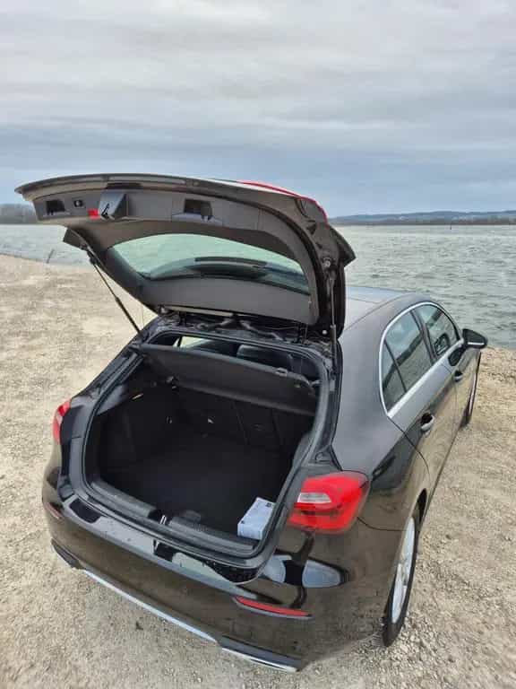 Mercedes-Benz A-Class 200 -Progressive*PANO*Junge Sterne Garantie 04/2019-photo-3