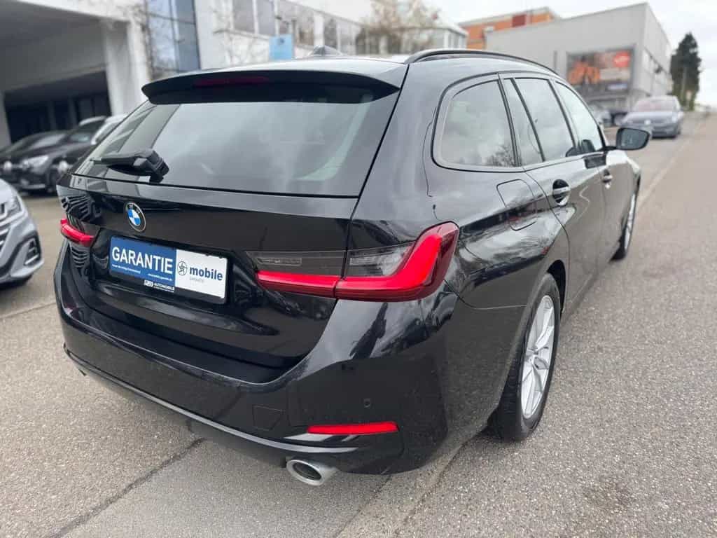BMW 320 d Touring Navi LED Live Cockpit ACC AHK 1.H 07/2023-photo-5