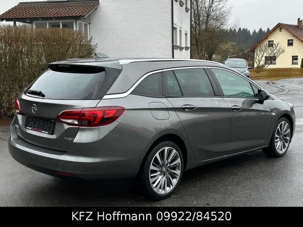 Opel Astra K Sports Tourer Innovation*TOP* 01/2018-photo-1