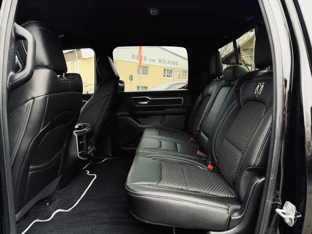 Dodge RAM OFFROAD*LIMITED*RAMBOX*AHK*NAVI*PDC*GARANTIE*LIF 12/2022-photo-38