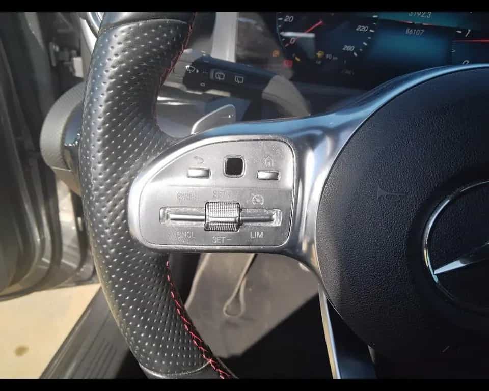 Isuzu Other Mercedes-Benz Classe A - W177 2018 - A 200 d Pre 09/2021-photo-9