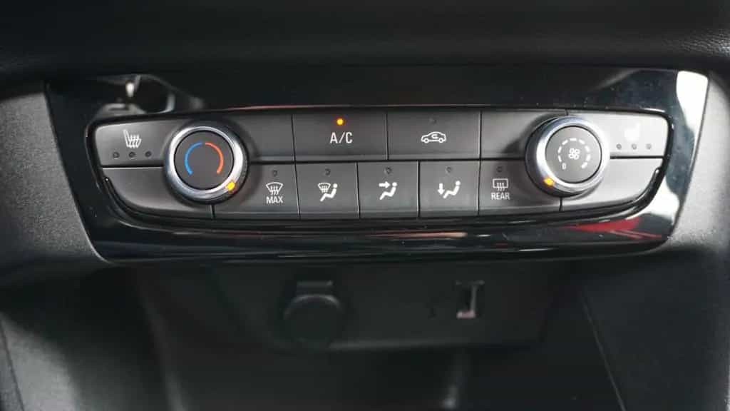 Opel Corsa F GS-Line*LED*CarPlay*Virtual cockpit*360° 11/2021-photo-19