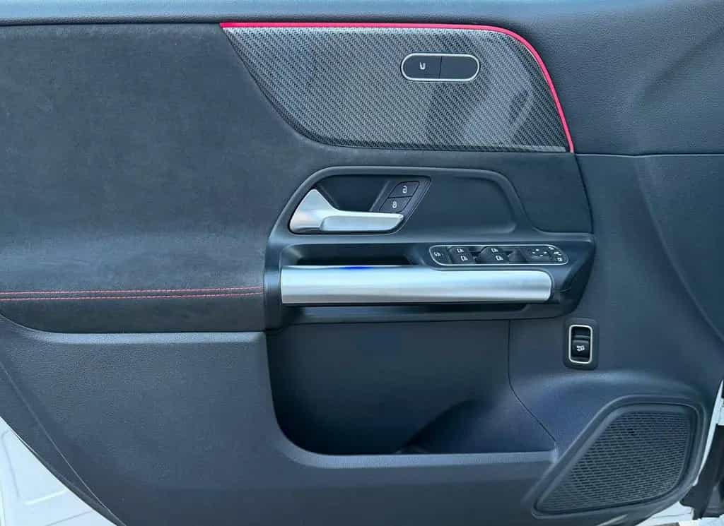 Mercedes-Benz B-Class 180 AMG Line Automatik NaviLED KAMERA GARANTIE 02/2019-photo-25