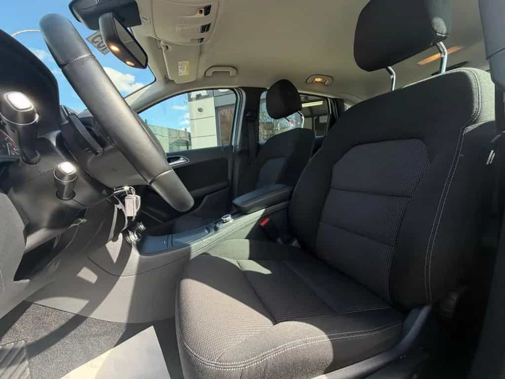 Mercedes-Benz B-Class 180 Aut. Bi-Xenon*AHK*Navi*SitzHz*PDC* 08/2014-photo-16