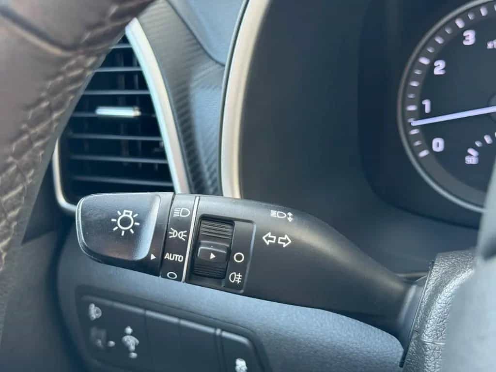 Hyundai TUCSON 1.6 Select 2WD|Kamera|Navigation|CarPlay 04/2019-photo-22