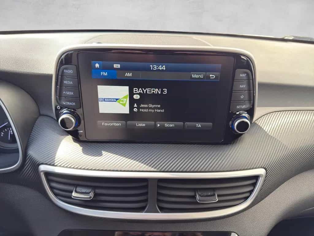 Hyundai TUCSON 1.6 Select 2WD|Kamera|Navigation|CarPlay 04/2019-photo-27