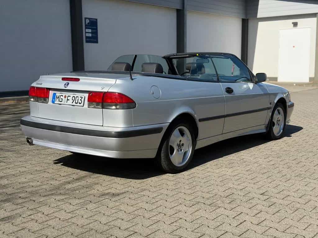 Saab 9-3 2.0t Ecopower SE Cabriolet 08/2001-photo-4