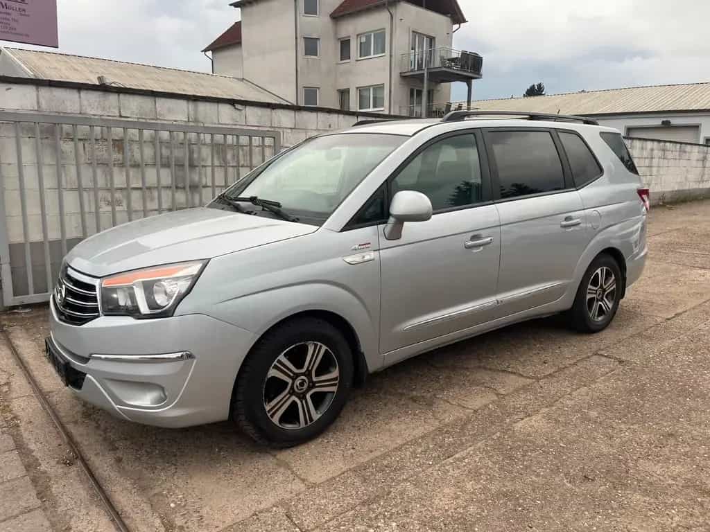 Ssangyong Rodius 2.0*4WD*Automatik*7 Sitzer*Euro5*VOLLL 10/2015-photo-10
