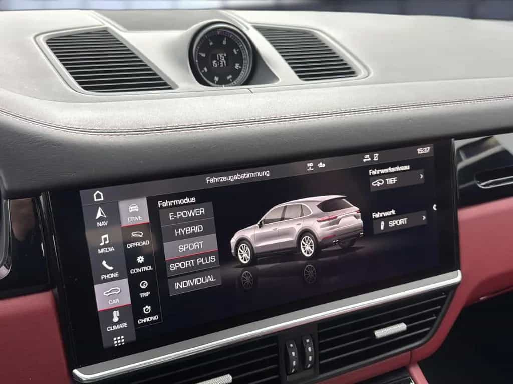 Porsche Cayenne E-Hybrid+HUD+BOSE+HD-MATRIX-LED+1.HAND 06/2021-photo-21