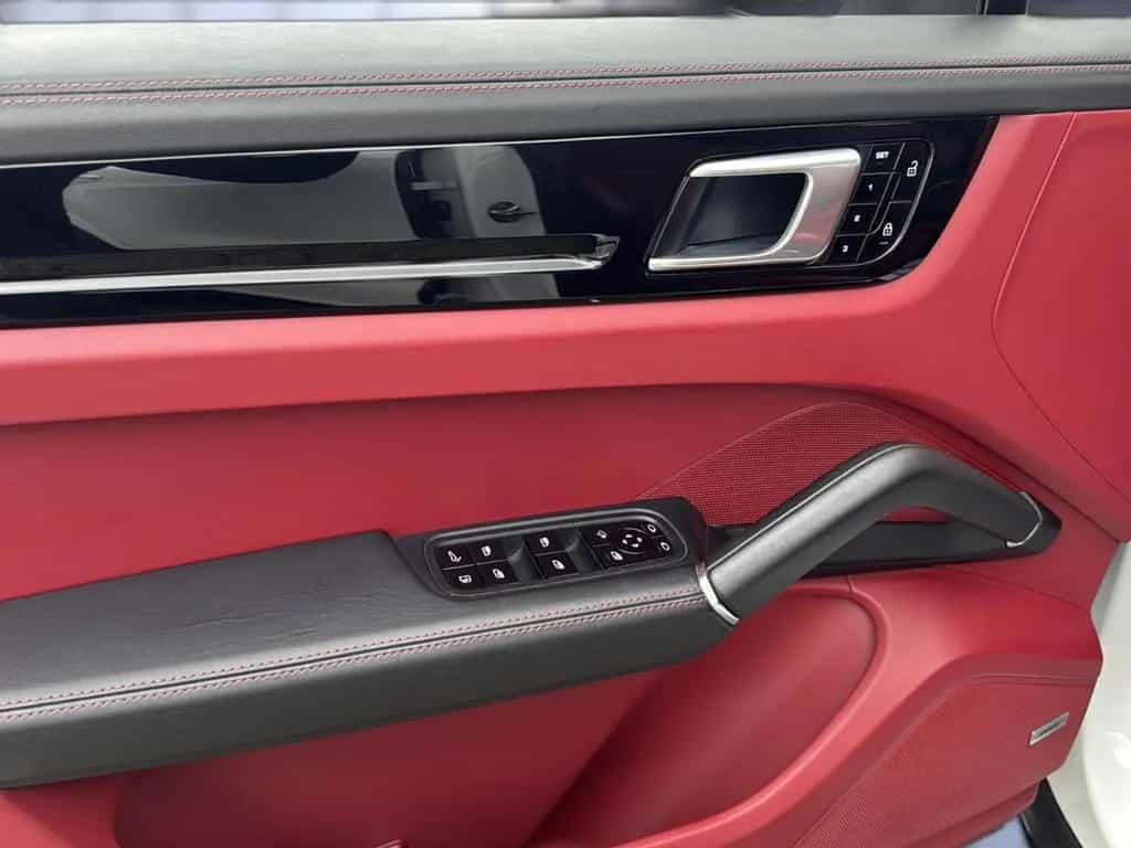 Porsche Cayenne E-Hybrid+HUD+BOSE+HD-MATRIX-LED+1.HAND 06/2021-photo-9