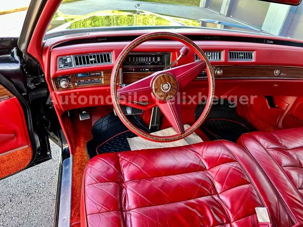 Cadillac Eldorado one owner in the US ORIGINAL PAINT 09/1975-photo-12