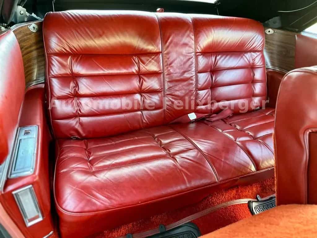 Cadillac Eldorado one owner in the US ORIGINAL PAINT 09/1975-photo-9