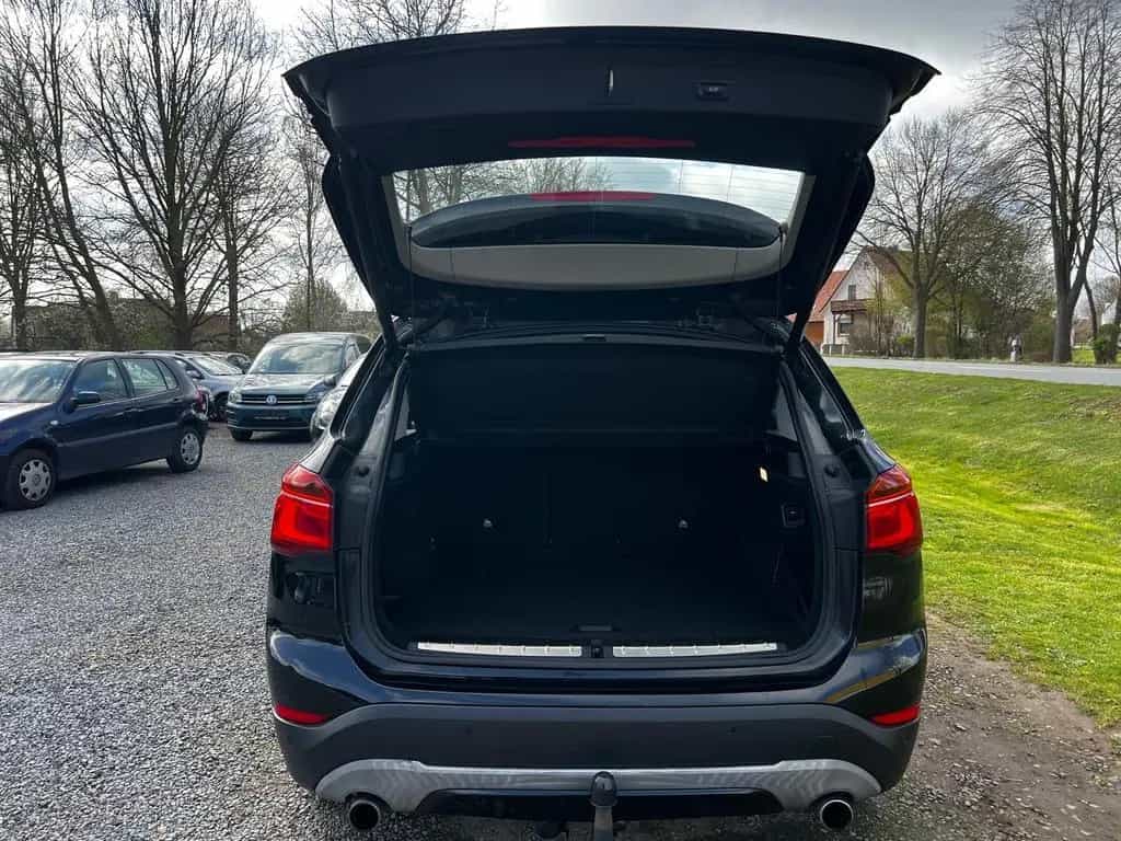 BMW X1 xDrive 25 d Sport Line*Automatik*AHK* 08/2016-photo-14