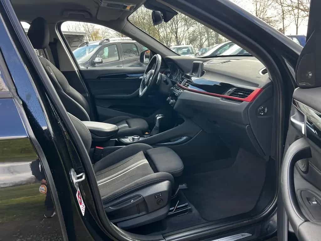 BMW X1 xDrive 25 d Sport Line*Automatik*AHK* 08/2016-photo-17