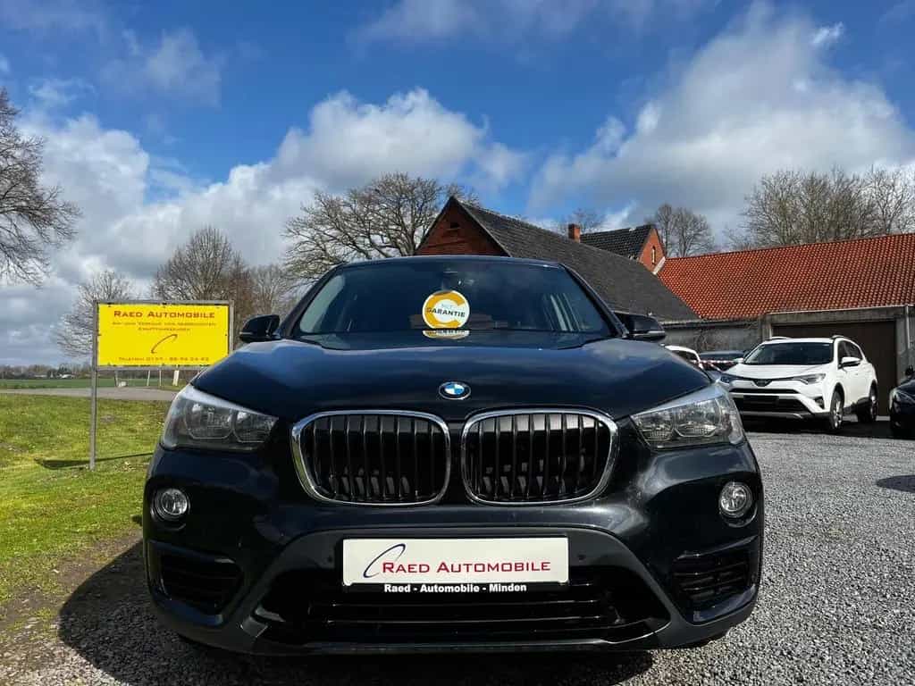 BMW X1 xDrive 25 d Sport Line*Automatik*AHK* 08/2016-photo-9