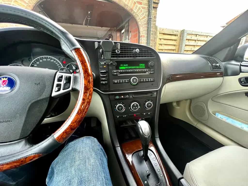 Saab 9-3 2.0 Turbo Aero Cabriolet Automatik Aero 08/2010-photo-10