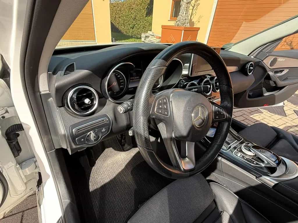 Mercedes-Benz C-Class 180 T - Avantgarde Teilleder Dienstwagen 06/2017-photo-10