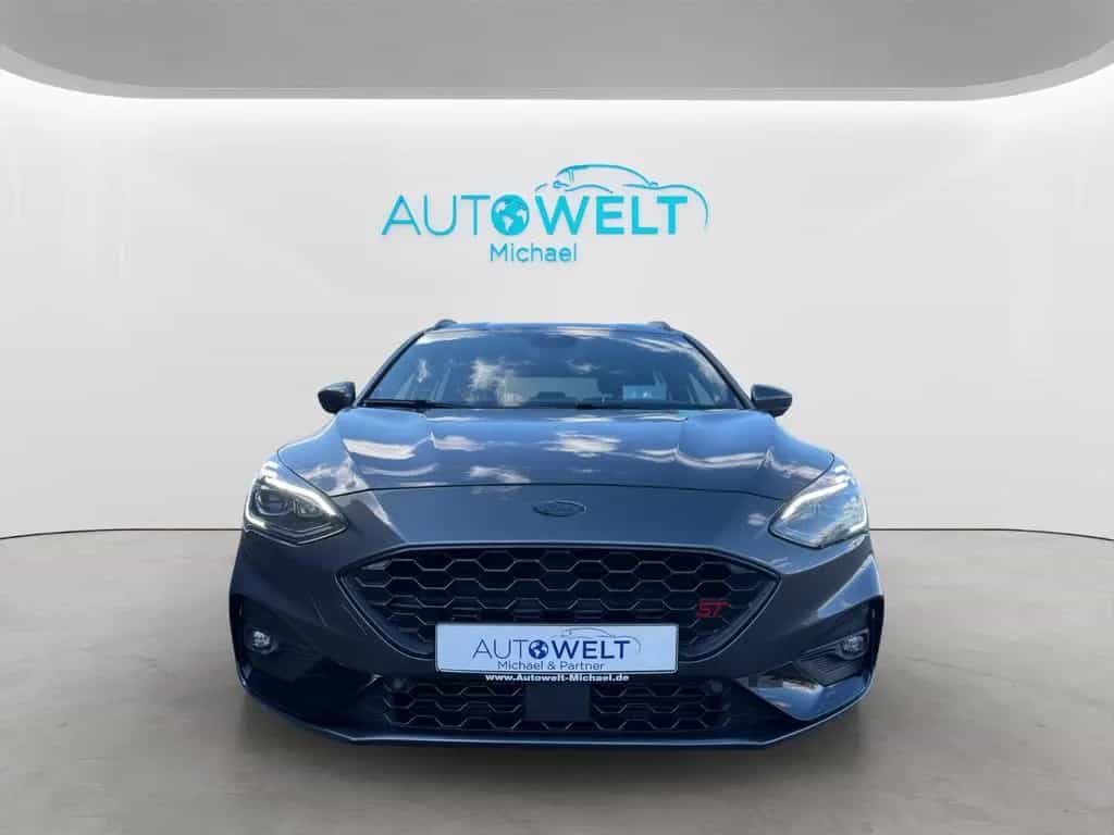 Ford Focus Turnier 2.3T 280PS ST-Line KAM ACC LED APP 12/2019-photo-1