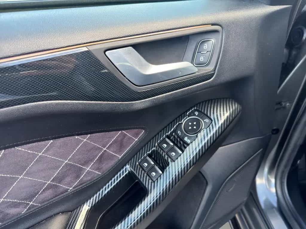 Ford Focus Turnier 2.3T 280PS ST-Line KAM ACC LED APP 12/2019-photo-12