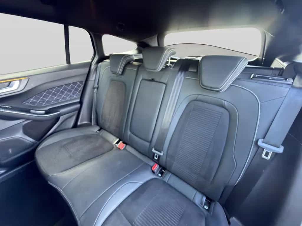 Ford Focus Turnier 2.3T 280PS ST-Line KAM ACC LED APP 12/2019-photo-13