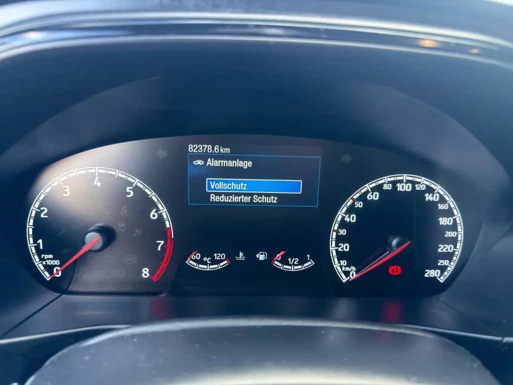 Ford Focus Turnier 2.3T 280PS ST-Line KAM ACC LED APP 12/2019-photo-21