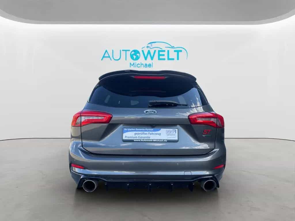 Ford Focus Turnier 2.3T 280PS ST-Line KAM ACC LED APP 12/2019-photo-5