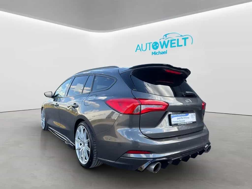 Ford Focus Turnier 2.3T 280PS ST-Line KAM ACC LED APP 12/2019-photo-6