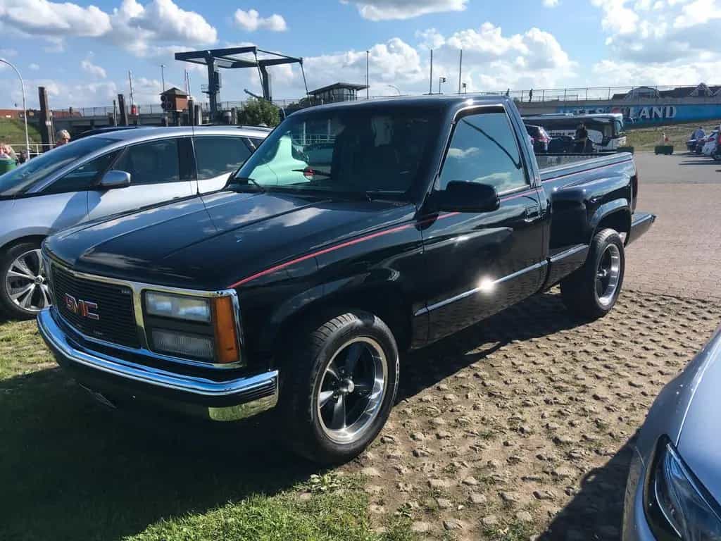 GMC Sierra 09/1993-photo-1