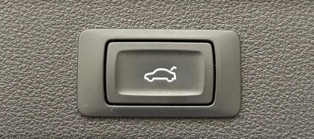Audi A6 Avant 40 TDI basis Automatik*Spurhalte*RFK* 03/2019-photo-8