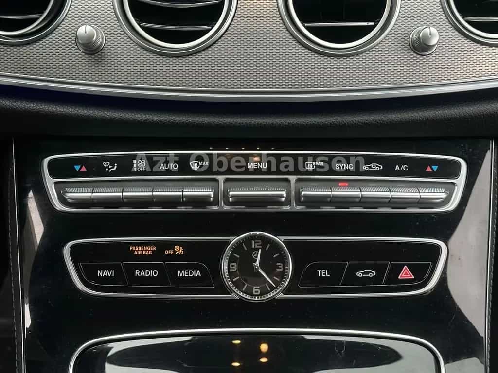 Mercedes-Benz E-Class d Limousine *AVANTGARDE*MULTIBEAM LED* 04/2017-photo-15