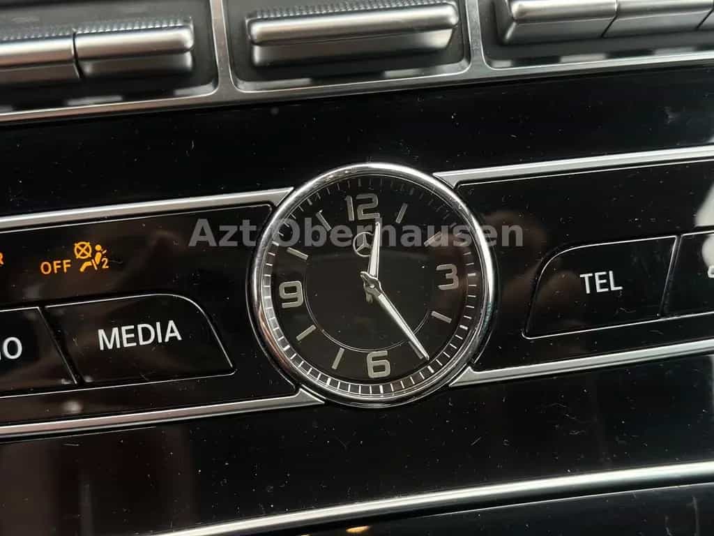 Mercedes-Benz E-Class d Limousine *AVANTGARDE*MULTIBEAM LED* 04/2017-photo-21