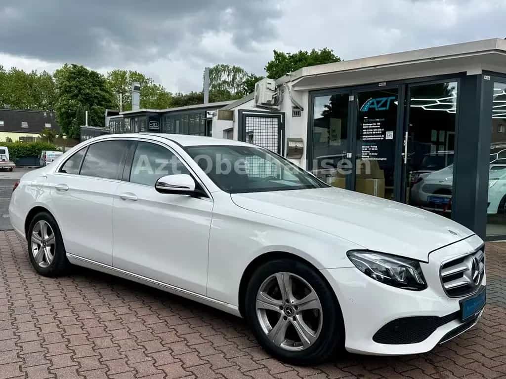 Mercedes-Benz E-Class d Limousine *AVANTGARDE*MULTIBEAM LED* 04/2017-photo-36