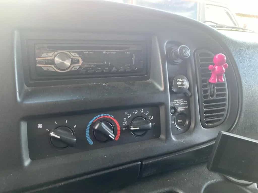 Dodge Andere 05/1999-photo-5