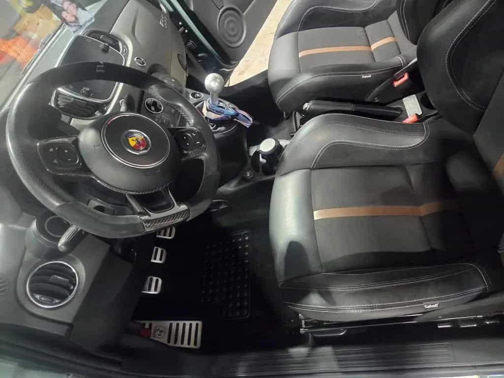 Abarth 695 1.4 T-Jet 16V 695 70th Anniversario 70th... 07/2020-photo-8