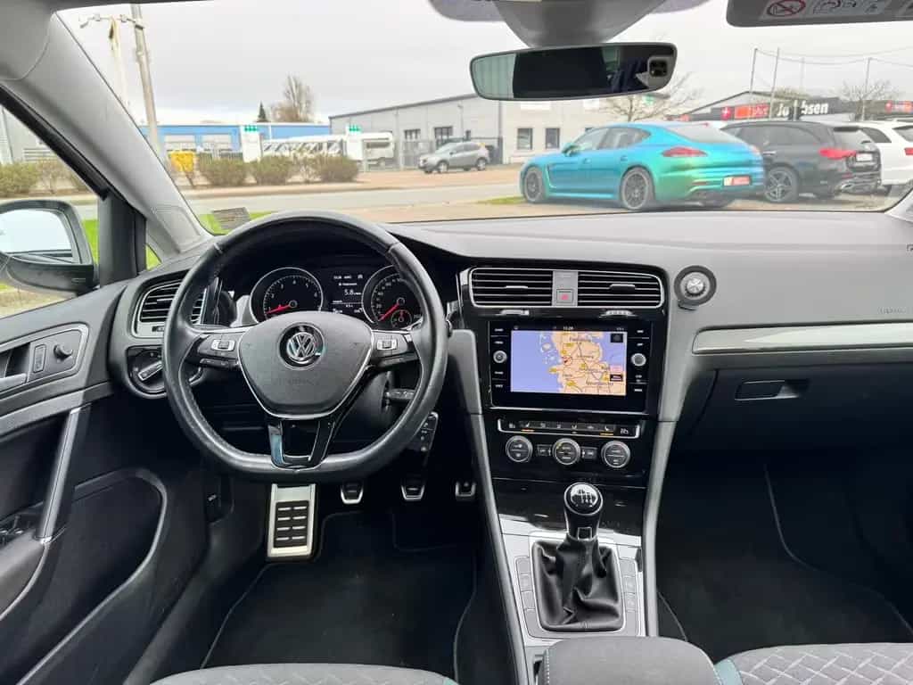 Volkswagen Golf 1.5 TSI IQ.DRIVE Matrix ACC Navi PDC 06/2019-photo-20