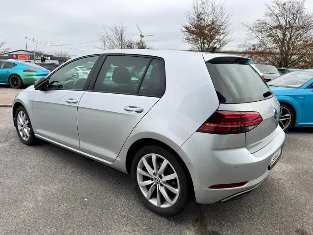 Volkswagen Golf 1.5 TSI IQ.DRIVE Matrix ACC Navi PDC 06/2019-photo-6