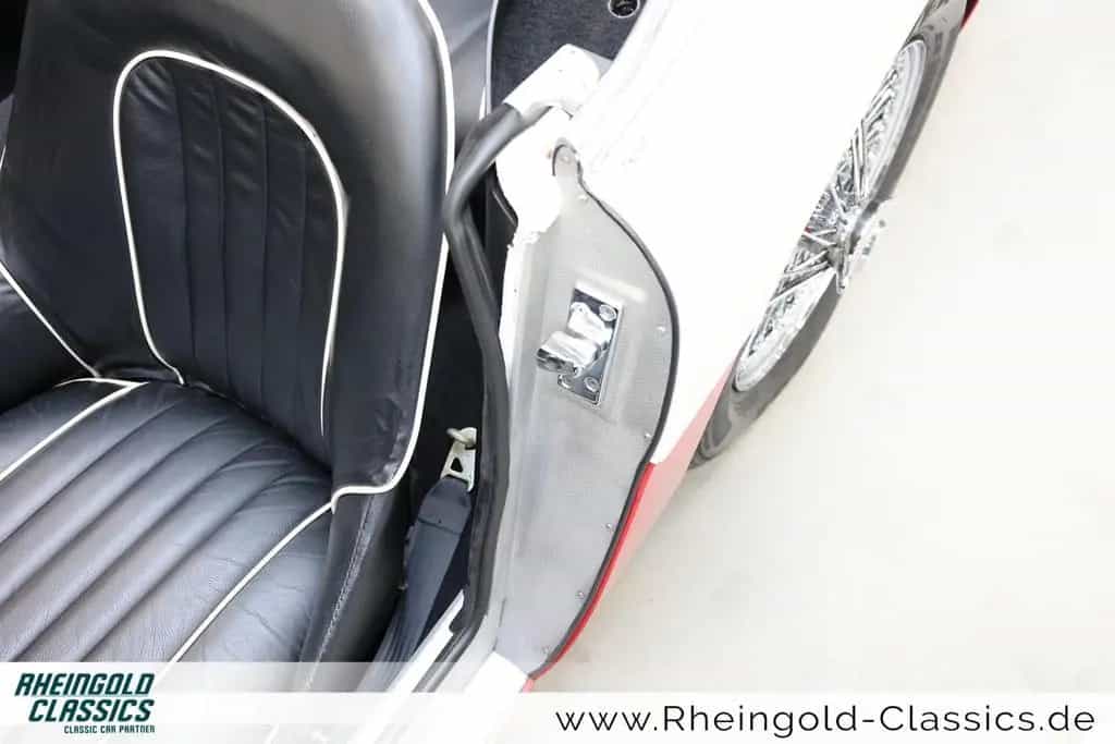 Austin Healey 3000 BT7 2+2 Mk1 - Matching numbers 07/1960-photo-33
