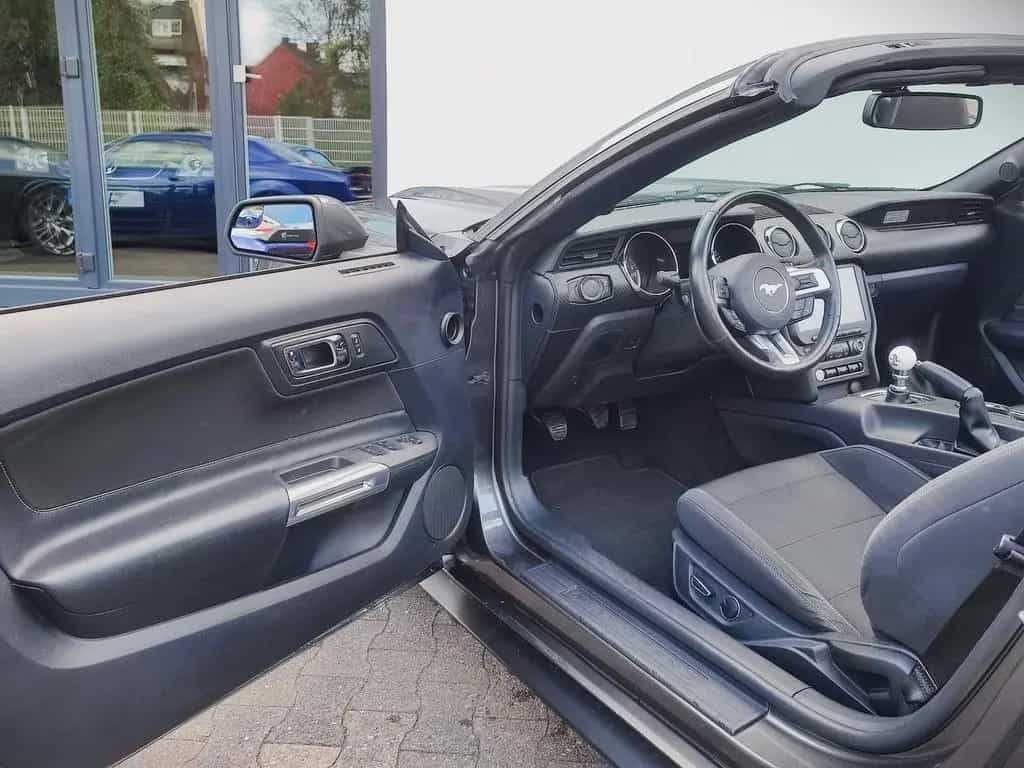 Ford Mustang Cabrio 3.7 V6 DOHC 04/2015-photo-15