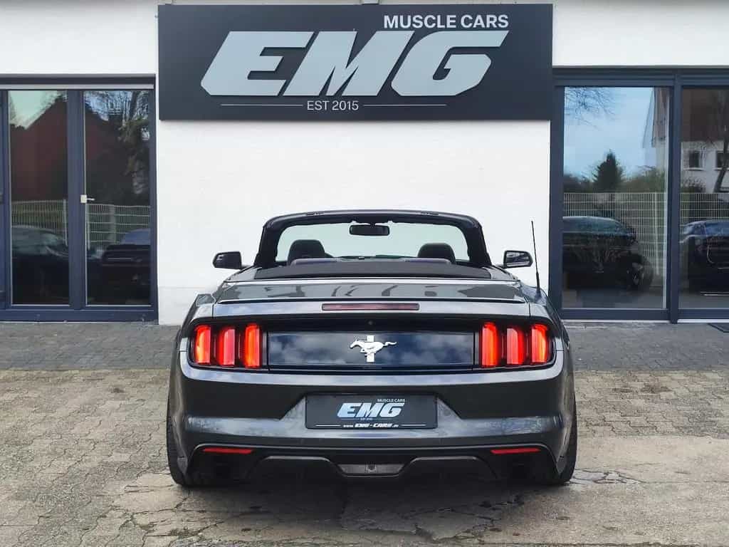 Ford Mustang Cabrio 3.7 V6 DOHC 04/2015-photo-4