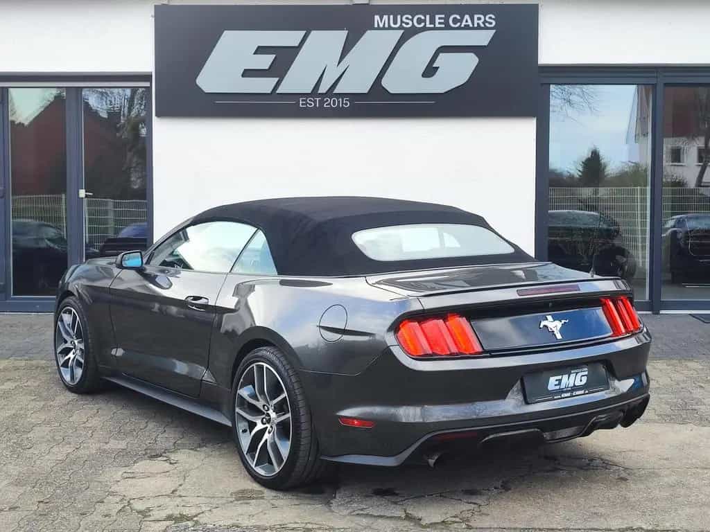 Ford Mustang Cabrio 3.7 V6 DOHC 04/2015-photo-9