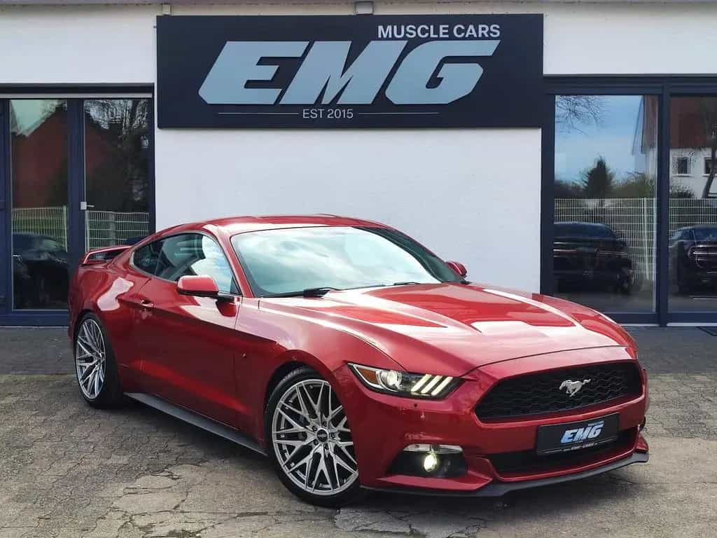 Ford Mustang Fastback 3.7 V6 DOHC 01/2016-photo-1
