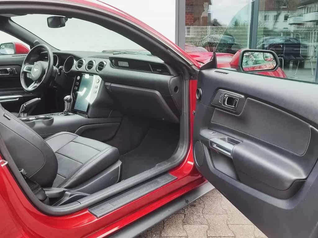 Ford Mustang Fastback 3.7 V6 DOHC 01/2016-photo-10
