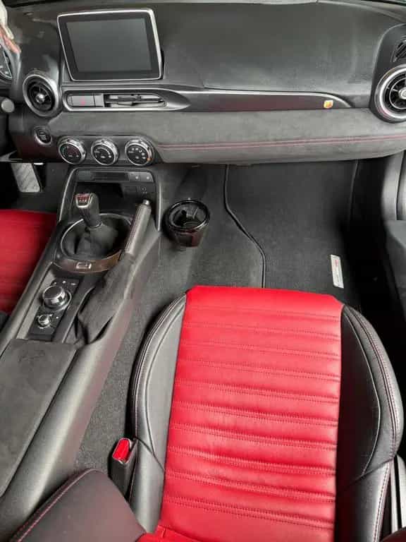Abarth 124 Spider 1.4 MultiAir Turbo - 03/2017-photo-14