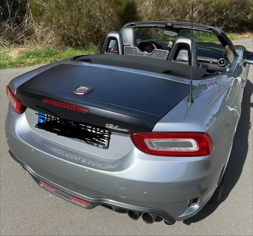 Abarth 124 Spider 1.4 MultiAir Turbo - 03/2017-photo-5