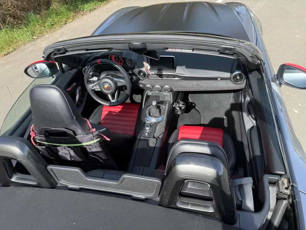Abarth 124 Spider 1.4 MultiAir Turbo - 03/2017-photo-7