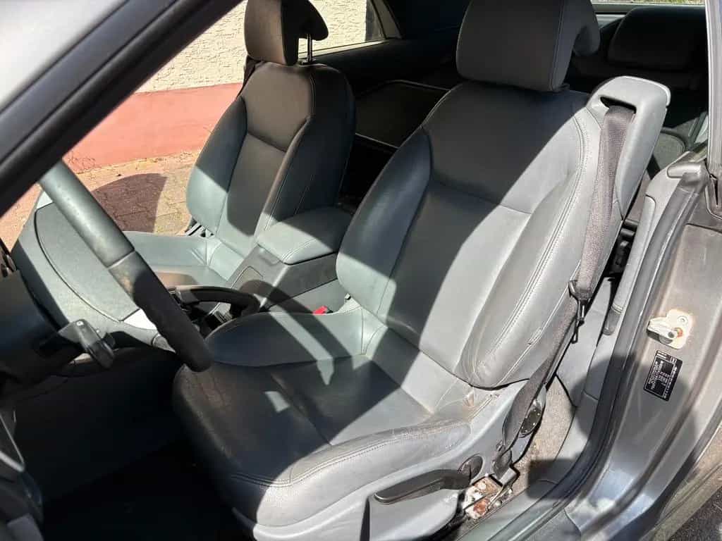 Saab 9-3 1.9 TiD Vector Cabriolet Vector 08/2006-photo-10