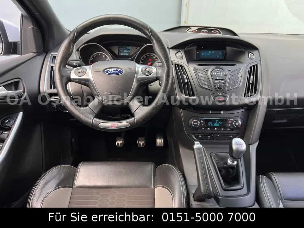 Ford Focus ST 2.o 250PS RECARO-Sitze SHZ Bi-Xenon 01/2013-photo-20
