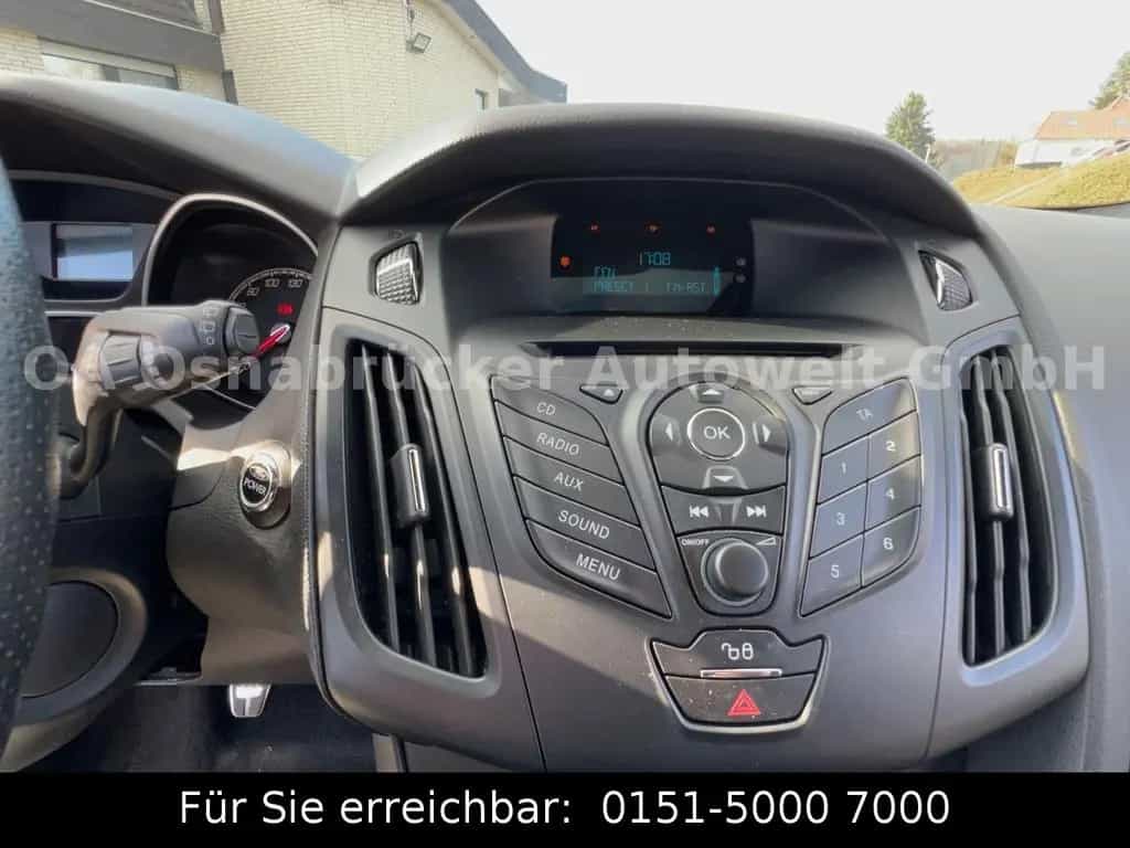 Ford Focus ST 2.o 250PS RECARO-Sitze SHZ Bi-Xenon 01/2013-photo-22