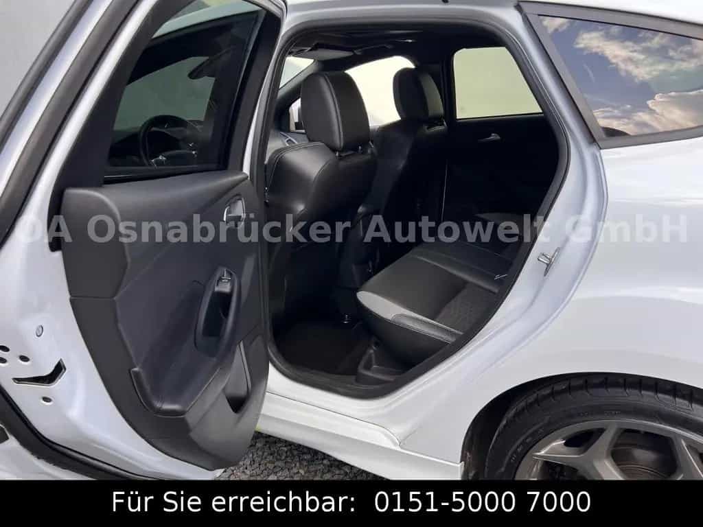 Ford Focus ST 2.o 250PS RECARO-Sitze SHZ Bi-Xenon 01/2013-photo-9