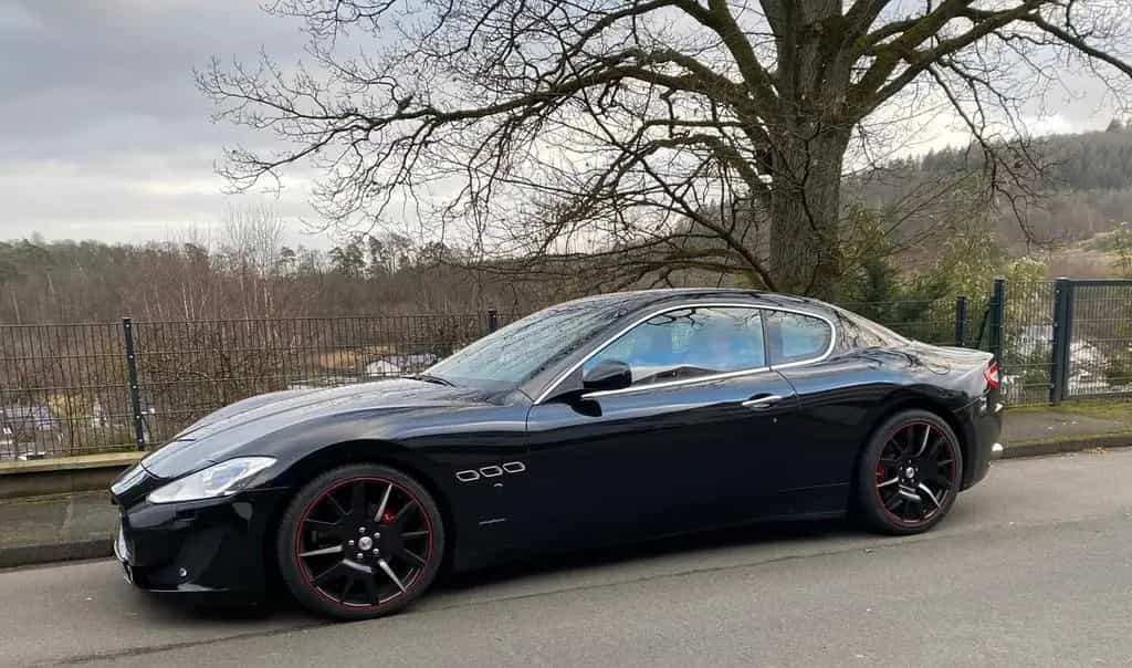 Maserati Granturismo 4.2 V8 Automatik - 05/2007-photo-1